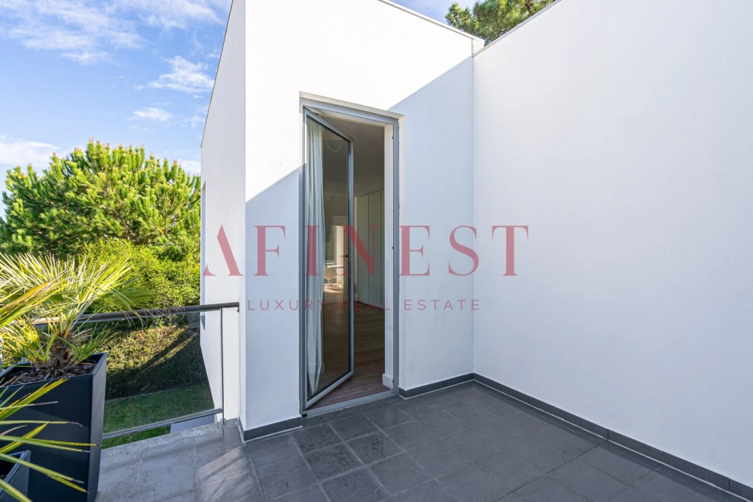 Moradia T3 para Arrendamento em Charneca de Caparica e Sobreda Foto 29