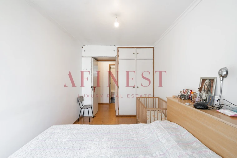 Apartamento T3 para Venda em Carcavelos e Parede Foto 14