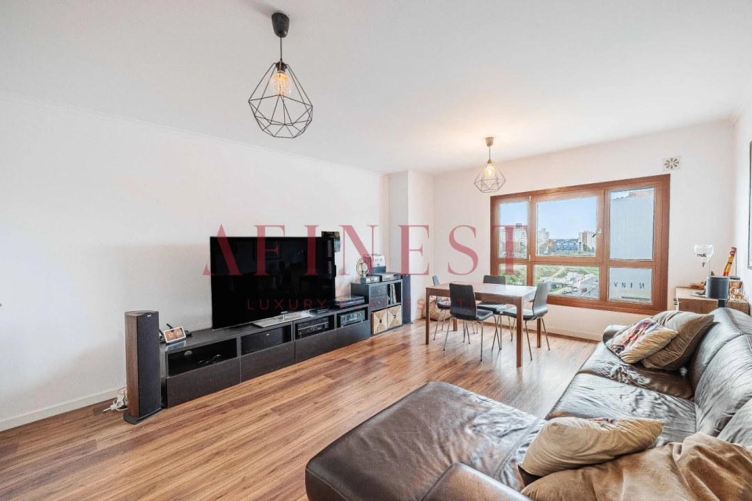 Apartamento T2 para Arrendamento em Marvila Foto 1