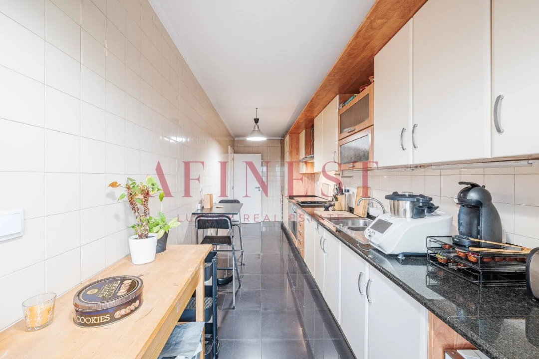 Apartamento T2 para Arrendamento em Marvila Foto 13