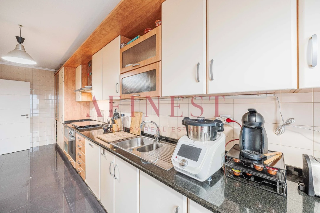 Apartamento T2 para Arrendamento em Marvila Foto 16