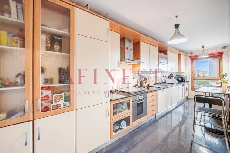 Apartamento T2 para Arrendamento em Marvila Foto 8