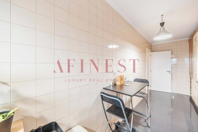 Apartamento T2 para Arrendamento em Marvila Foto 14