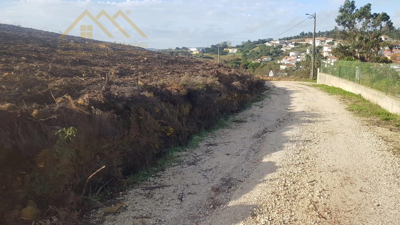 Terreno para Venda em Santa Maria, São Pedro e Matacães Foto 4