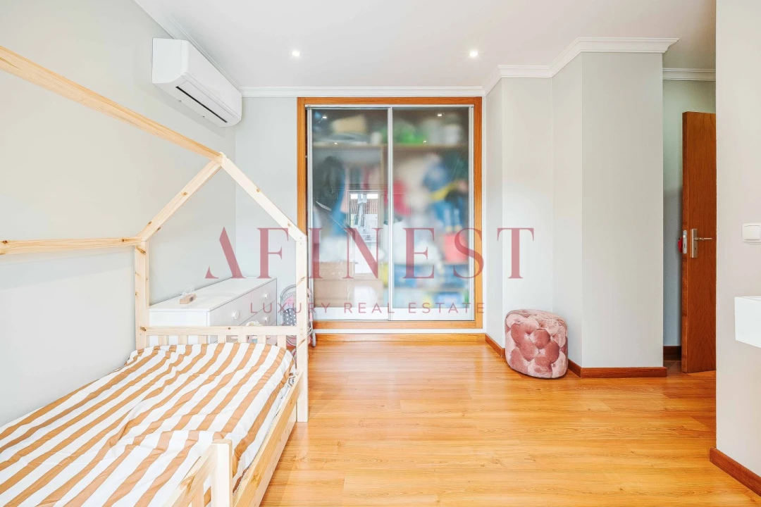 Apartamento T4 para Venda em Alcochete Foto 40