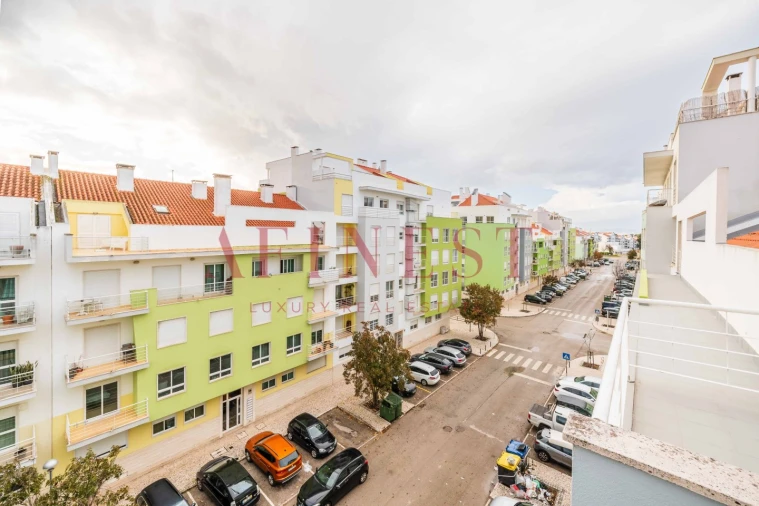 Apartamento T4 para Venda em Alcochete Foto 45