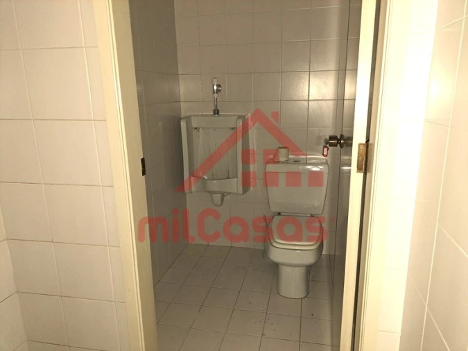 Loja para Venda em A dos Cunhados e Maceira Foto 7