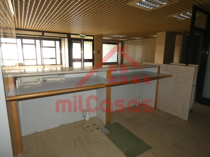 Loja para Venda em A dos Cunhados e Maceira Foto 19