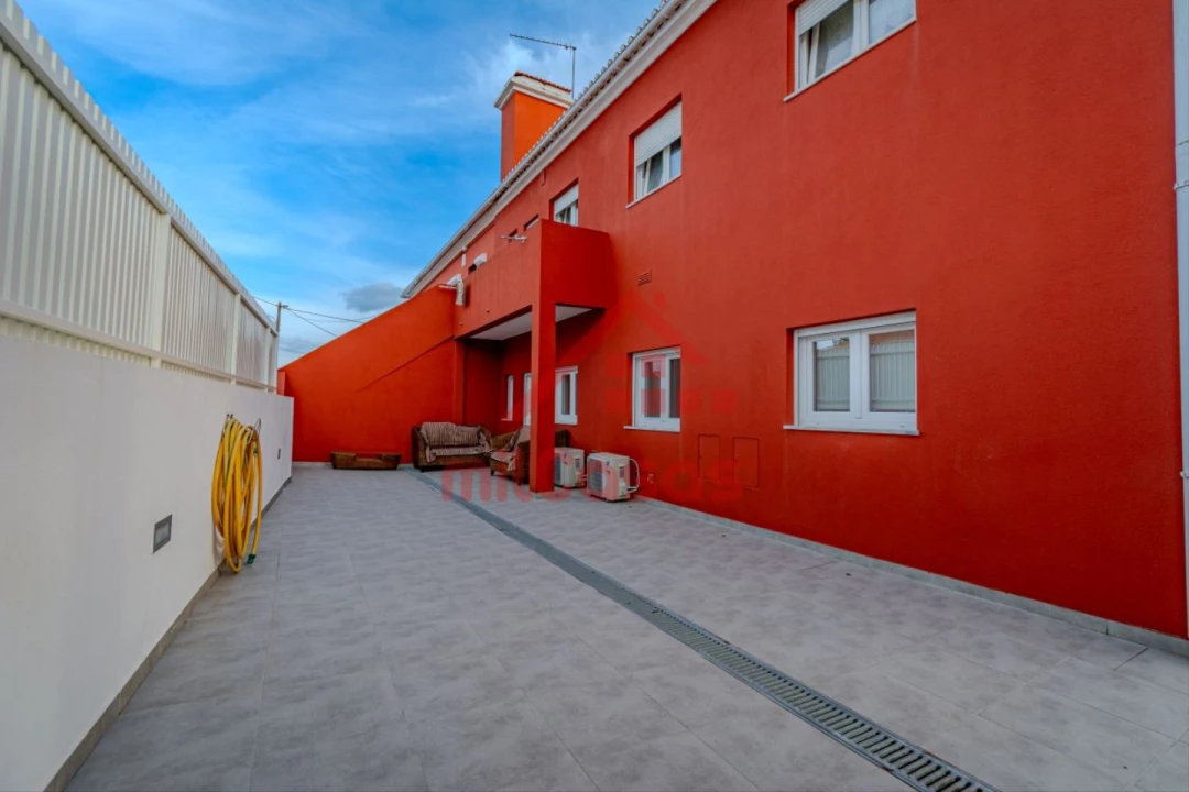 Apartamento T2 para Venda em Venda do Pinheiro e Santo Estêvão das Galés Foto 8