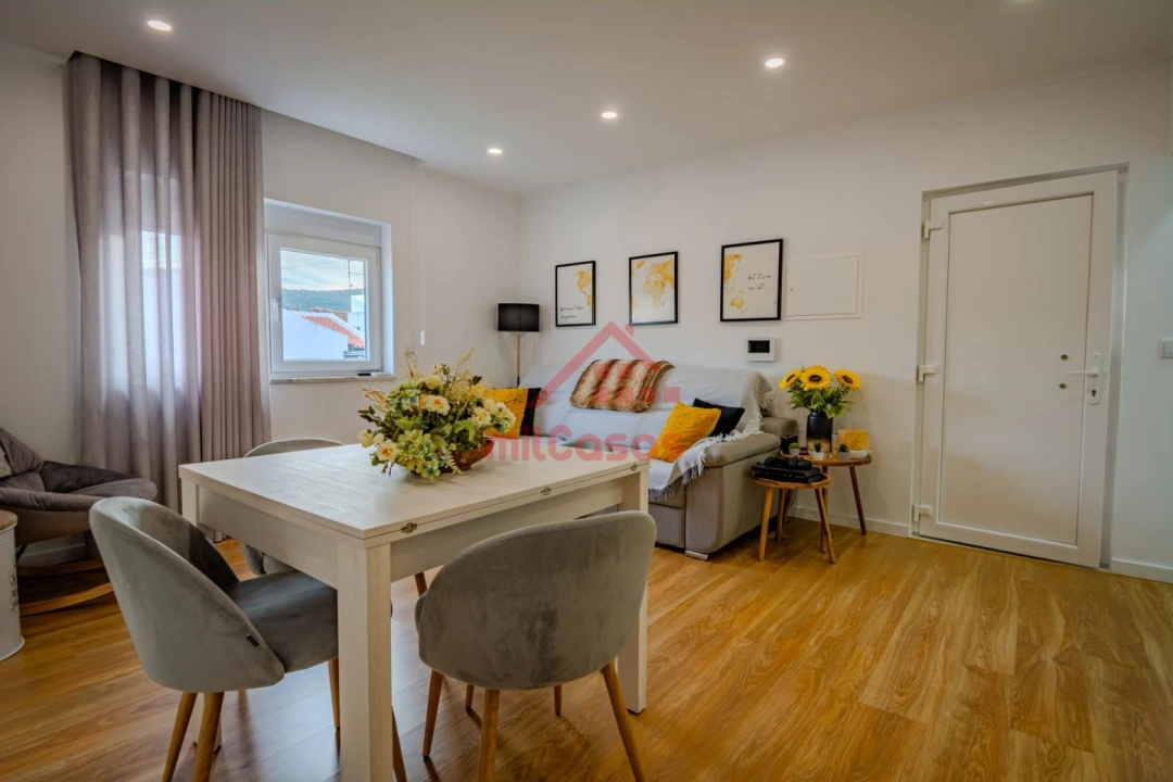 Apartamento T2 para Venda em Venda do Pinheiro e Santo Estêvão das Galés Foto 18