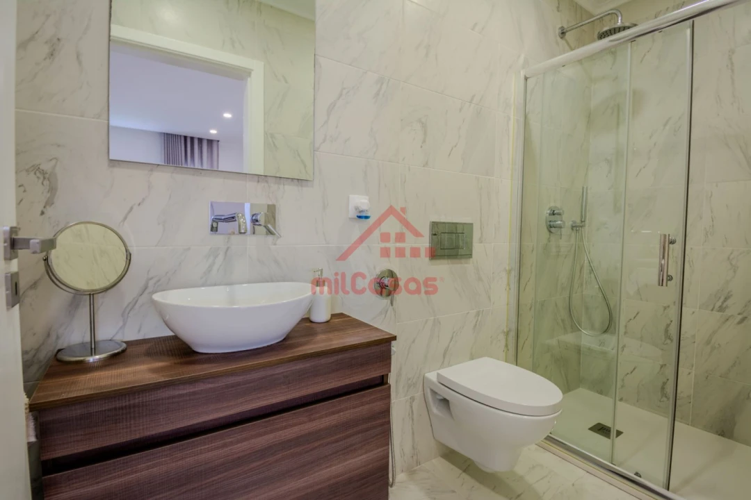 Apartamento T2 para Venda em Venda do Pinheiro e Santo Estêvão das Galés Foto 25