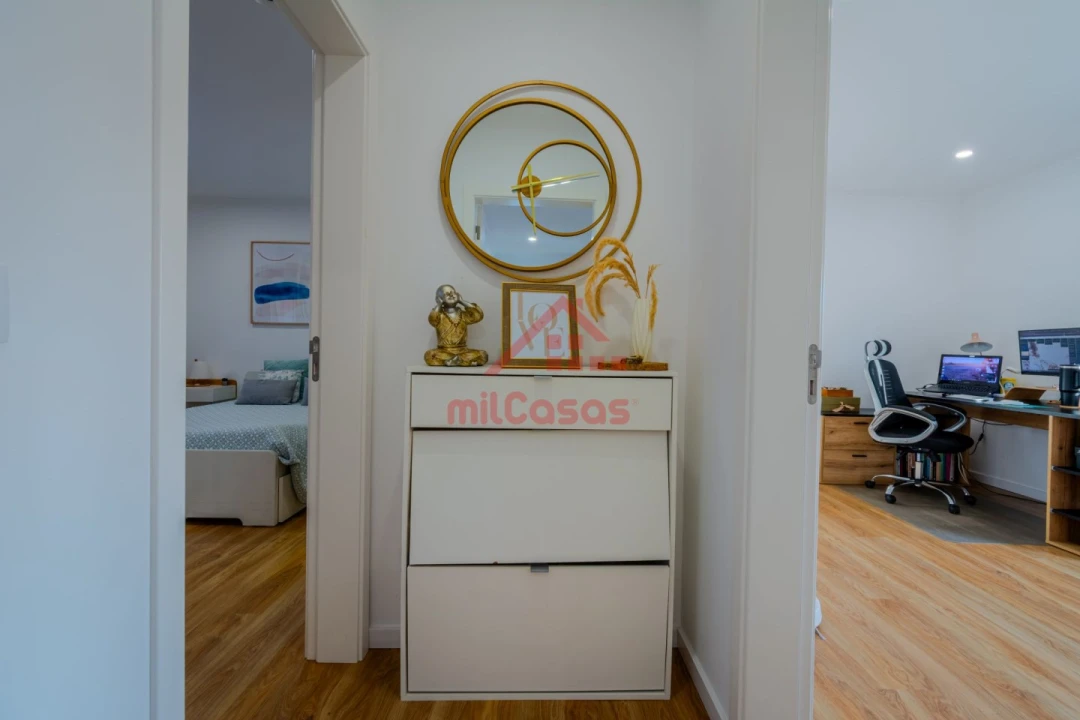 Apartamento T2 para Venda em Venda do Pinheiro e Santo Estêvão das Galés Foto 27