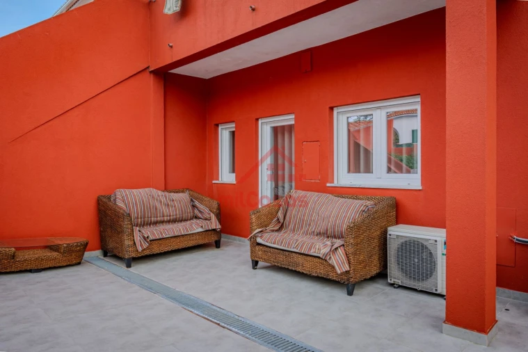 Apartamento T2 para Venda em Venda do Pinheiro e Santo Estêvão das Galés Foto 7