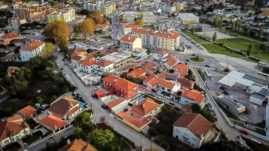 Apartamento T2 para Venda em Venda do Pinheiro e Santo Estêvão das Galés Foto 32