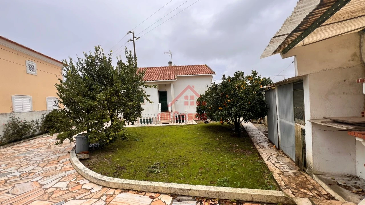 Moradia T1 para Venda em Milharado Foto 31