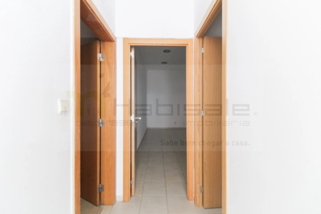 Loja para Venda em Odivelas Foto 17