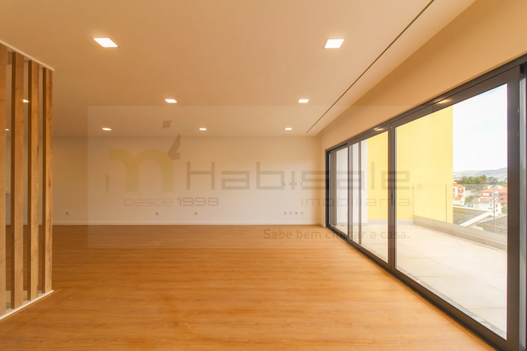 Moradia T5 para Venda em Loures Foto 12