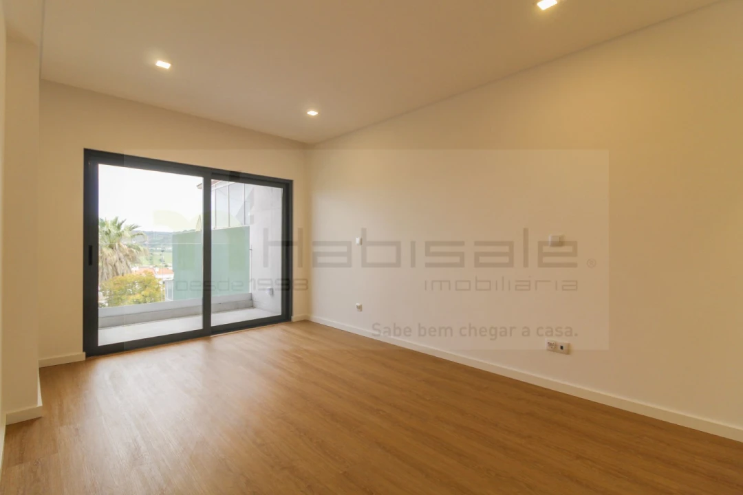 Moradia T5 para Venda em Loures Foto 43