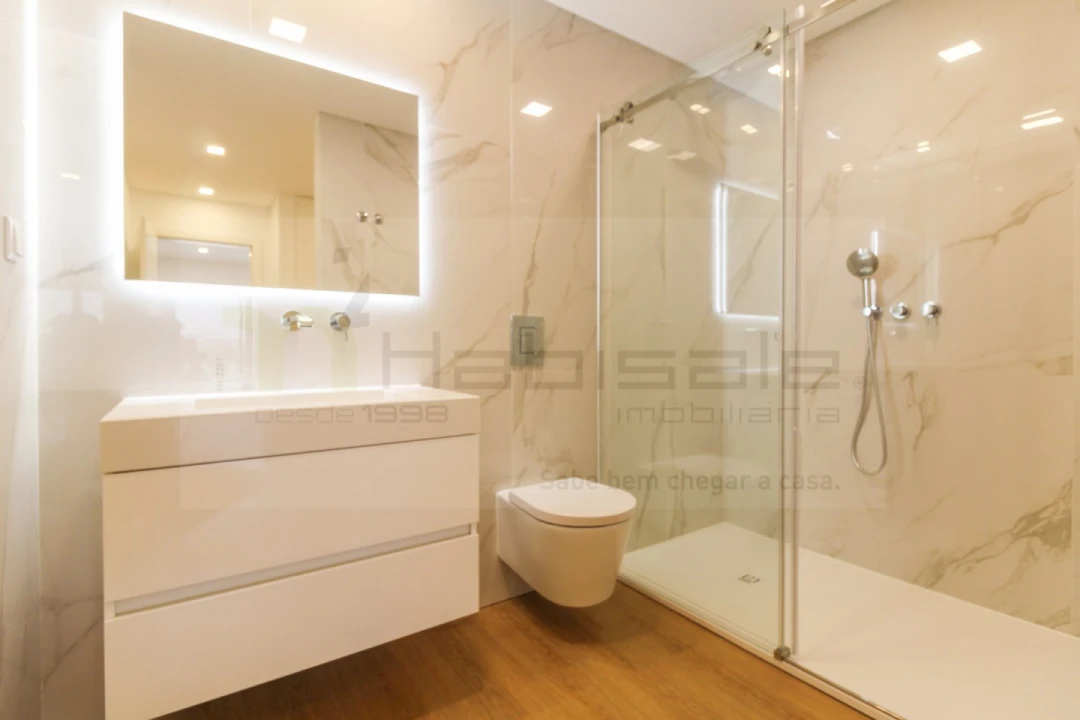 Moradia T5 para Venda em Loures Foto 46