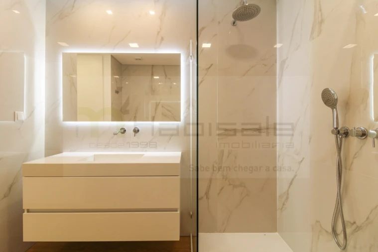 Moradia T5 para Venda em Loures Foto 24