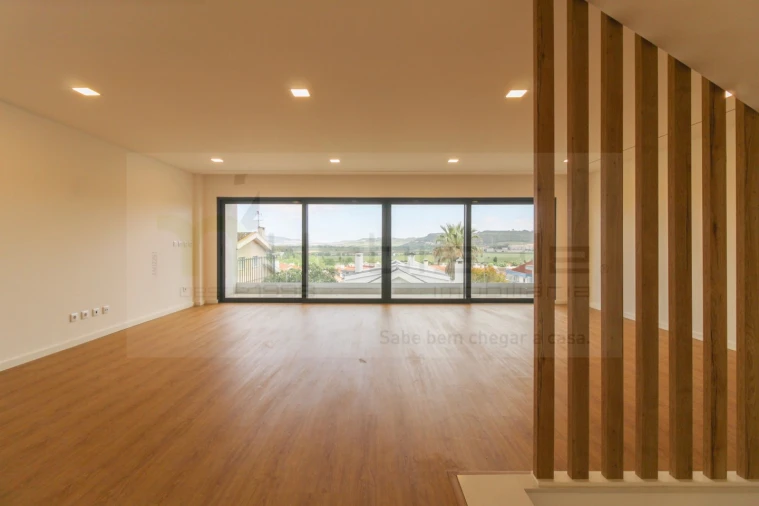 Moradia T5 para Venda em Loures Foto 39