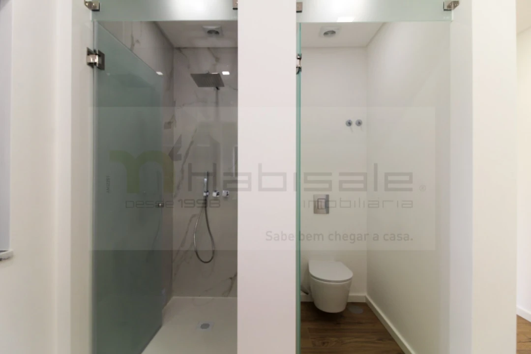 Moradia T4 para Venda em Loures Foto 39