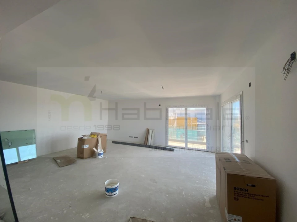 Apartamento T4 para Venda em Carnaxide e Queijas Foto 16