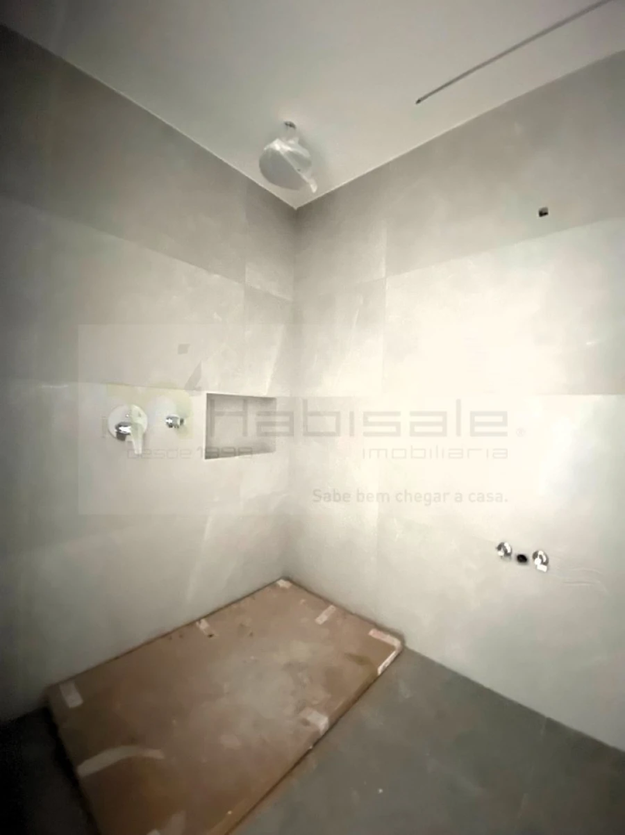 Apartamento T4 para Venda em Carnaxide e Queijas Foto 20