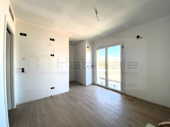 Apartamento T4 para Venda em Carnaxide e Queijas Foto 29