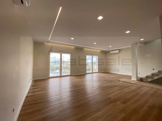 Moradia T3 para Venda em Almargem do Bispo, Pêro Pinheiro e Montelavar Foto 5