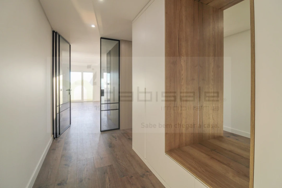 Apartamento T3 para Venda em Laranjeiro e Feijó Foto 7