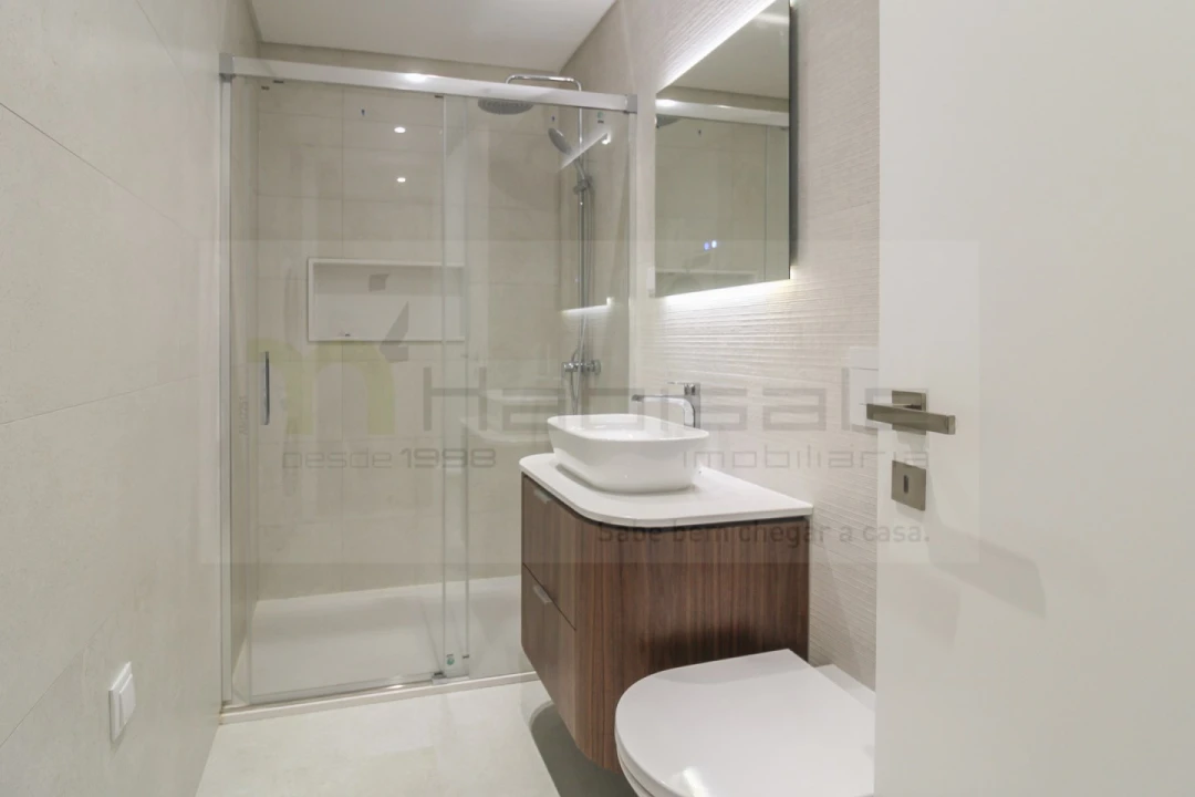 Apartamento T3 para Venda em Laranjeiro e Feijó Foto 14