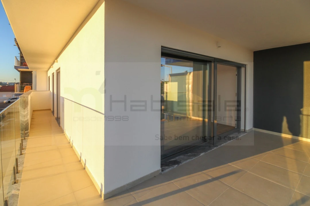 Apartamento T3 para Venda em Laranjeiro e Feijó Foto 4