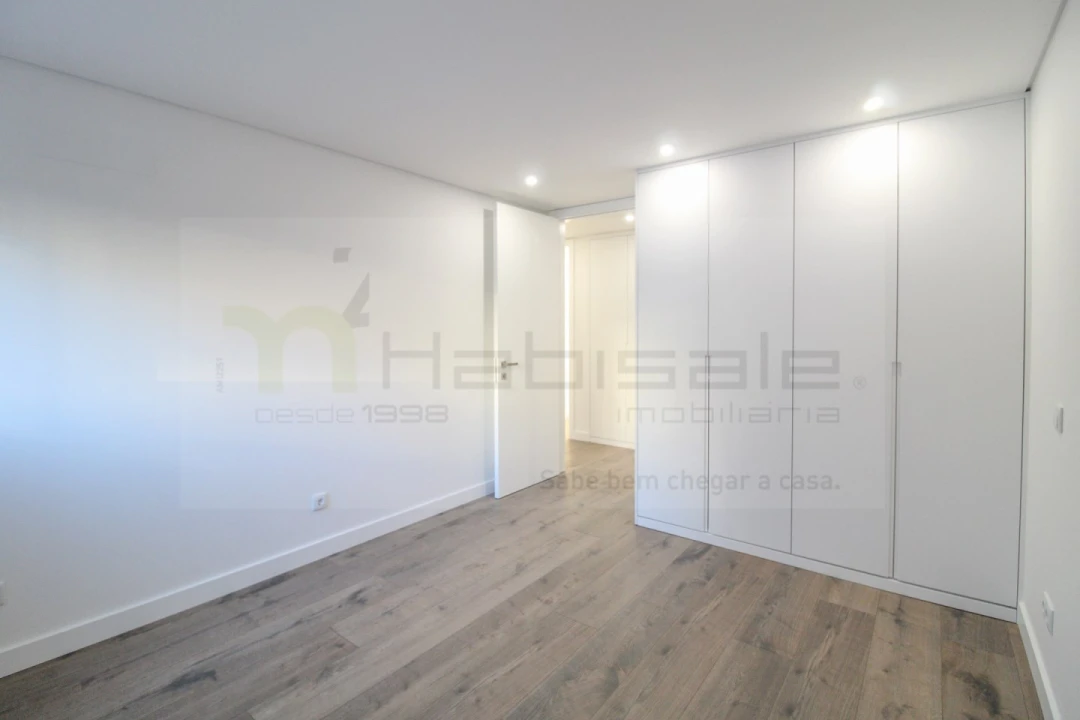 Apartamento T3 para Venda em Laranjeiro e Feijó Foto 20