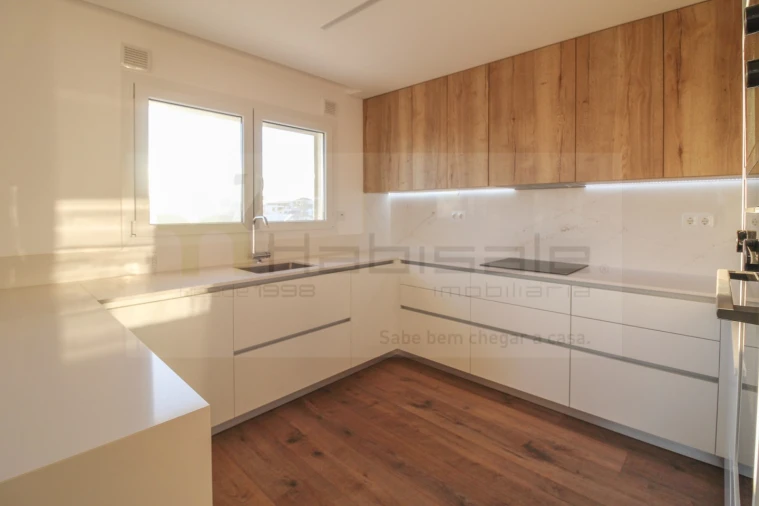 Apartamento T3 para Venda em Laranjeiro e Feijó Foto 10