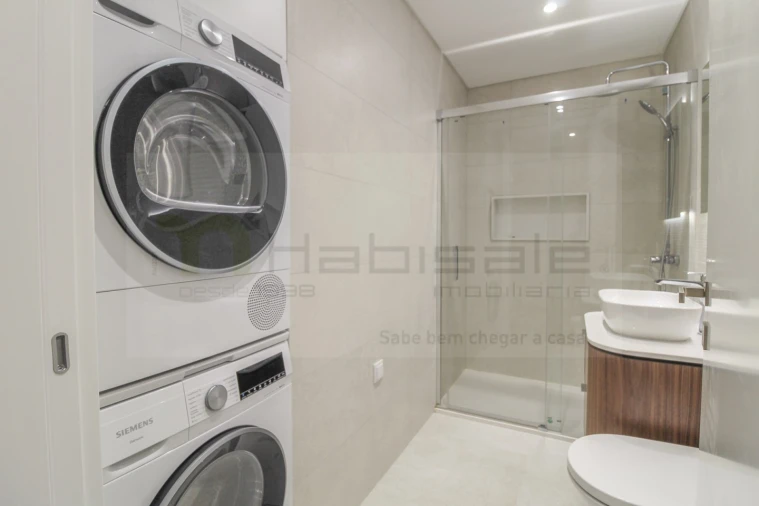 Apartamento T3 para Venda em Laranjeiro e Feijó Foto 13