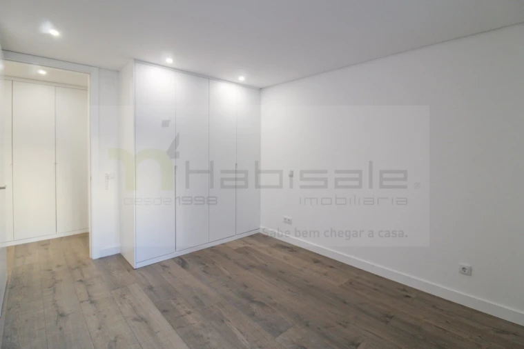 Apartamento T3 para Venda em Laranjeiro e Feijó Foto 19