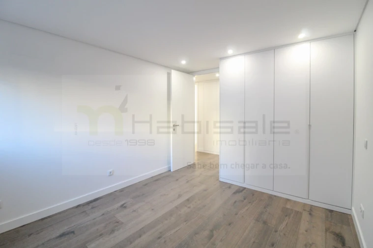 Apartamento T3 para Venda em Laranjeiro e Feijó Foto 20