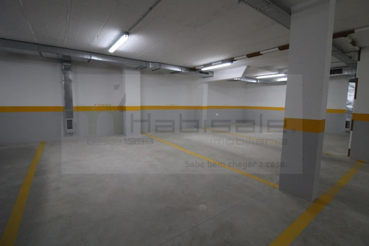 Apartamento T3 para Venda em Laranjeiro e Feijó Foto 28