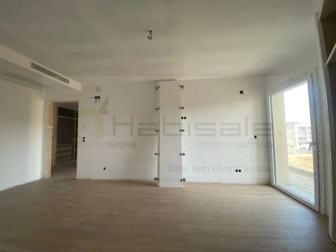 Apartamento T3 para Venda em Carnaxide e Queijas Foto 17