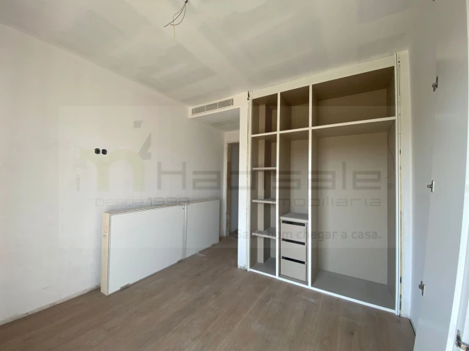 Apartamento T3 para Venda em Carnaxide e Queijas Foto 19