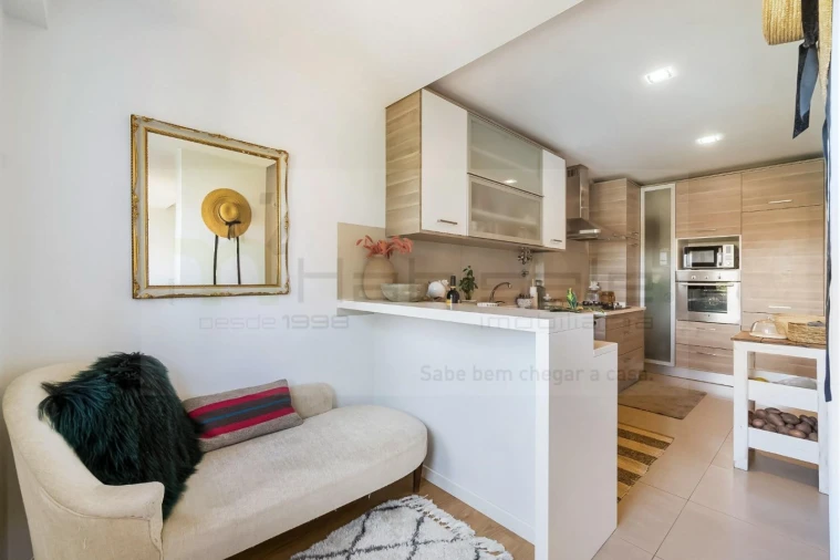 Apartamento T3 para Venda em Carcavelos e Parede Foto 4