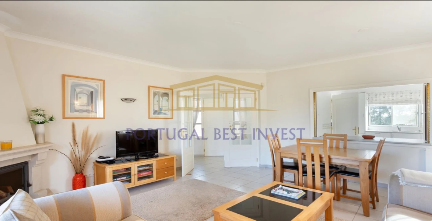 Apartamento T2 para Venda em Estômbar e Parchal Foto 5