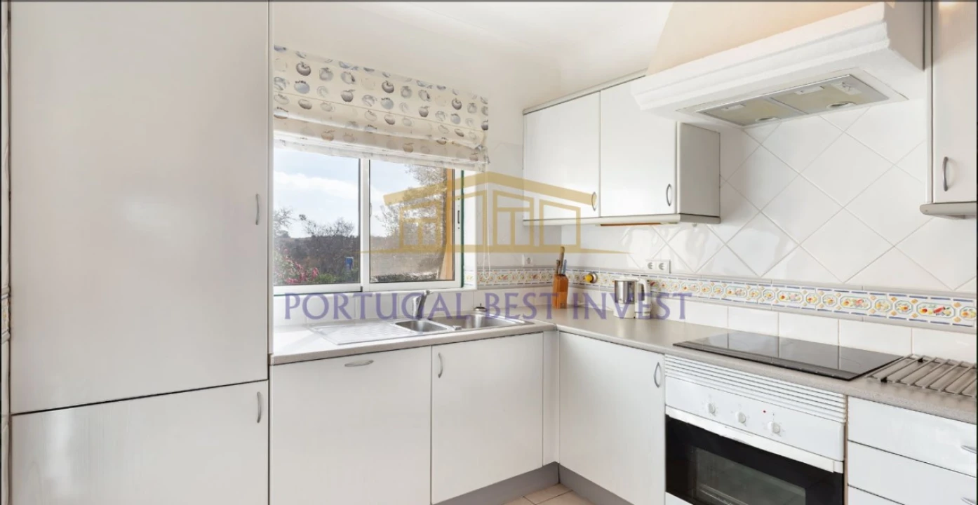 Apartamento T2 para Venda em Estômbar e Parchal Foto 6