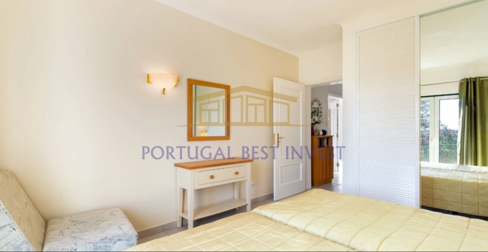 Apartamento T2 para Venda em Estômbar e Parchal Foto 11