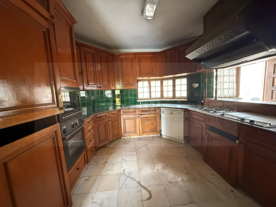 Moradia T5 para Venda em Carcavelos e Parede Foto 21