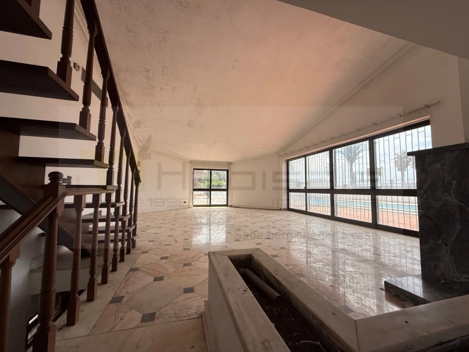 Moradia T5 para Venda em Carcavelos e Parede Foto 22