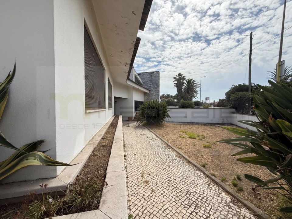 Moradia T5 para Venda em Carcavelos e Parede Foto 35