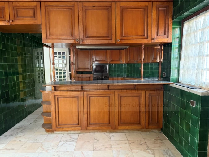 Moradia T5 para Venda em Carcavelos e Parede Foto 16