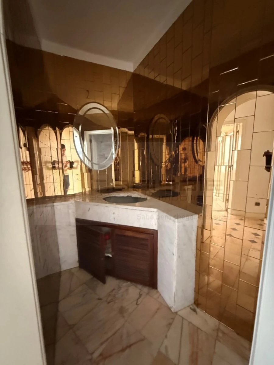 Moradia T5 para Venda em Carcavelos e Parede Foto 33